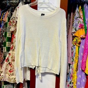 Moon&madison long sleeve cream, white sweater, size large crisscross bow back